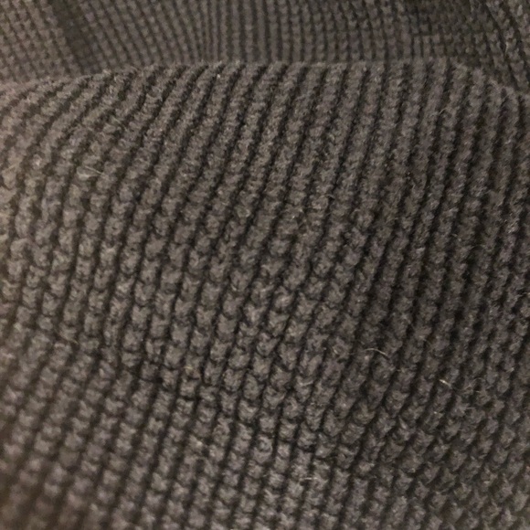 Simon's Black Sweater - Picture 4 of 6